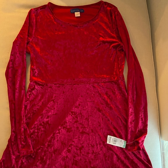 NWT Simply Styled Girl's Santa Dress; Size Girl's 16 (XL) - Picture 4 of 4